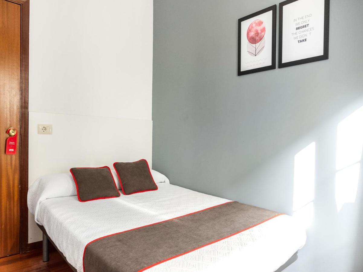Oyo Hospedaje La Tita Σαντιάγο ντε Κομποστέλα Εξωτερικό φωτογραφία